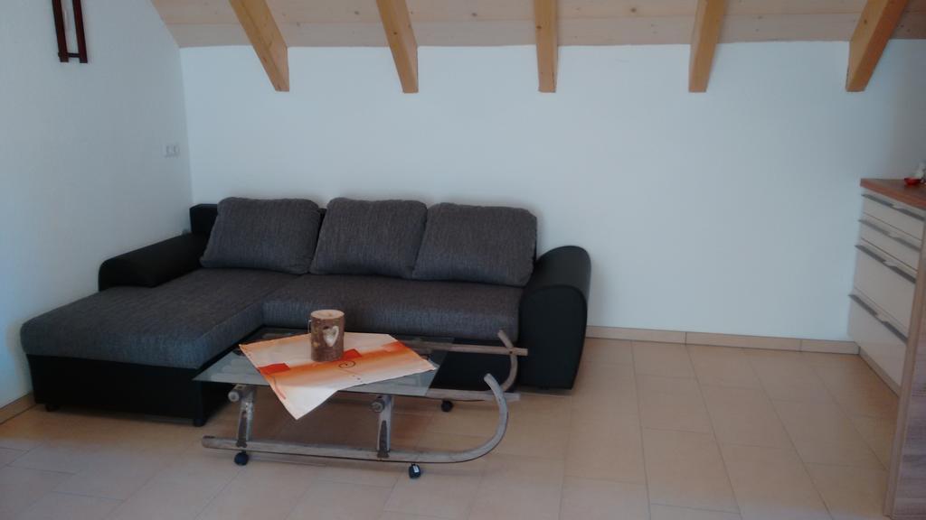 Appartment Iris Айх Екстериор снимка