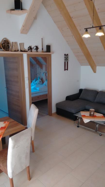 Appartment Iris Айх Екстериор снимка