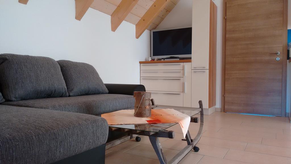 Appartment Iris Айх Екстериор снимка