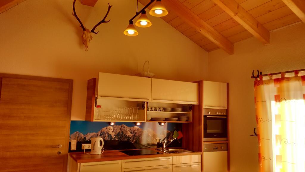Appartment Iris Айх Екстериор снимка