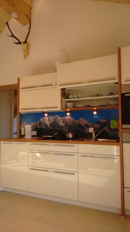 Appartment Iris Айх Екстериор снимка